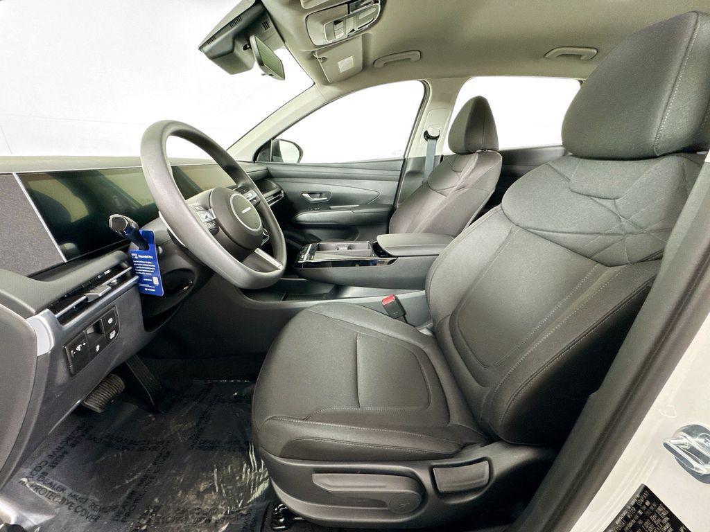 new 2026 Hyundai TUCSON Hybrid car, priced at $34,544