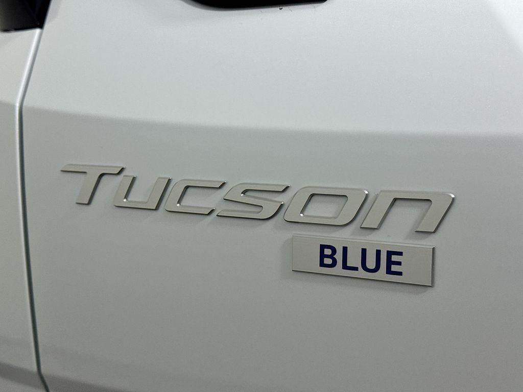 new 2026 Hyundai TUCSON Hybrid car, priced at $34,544