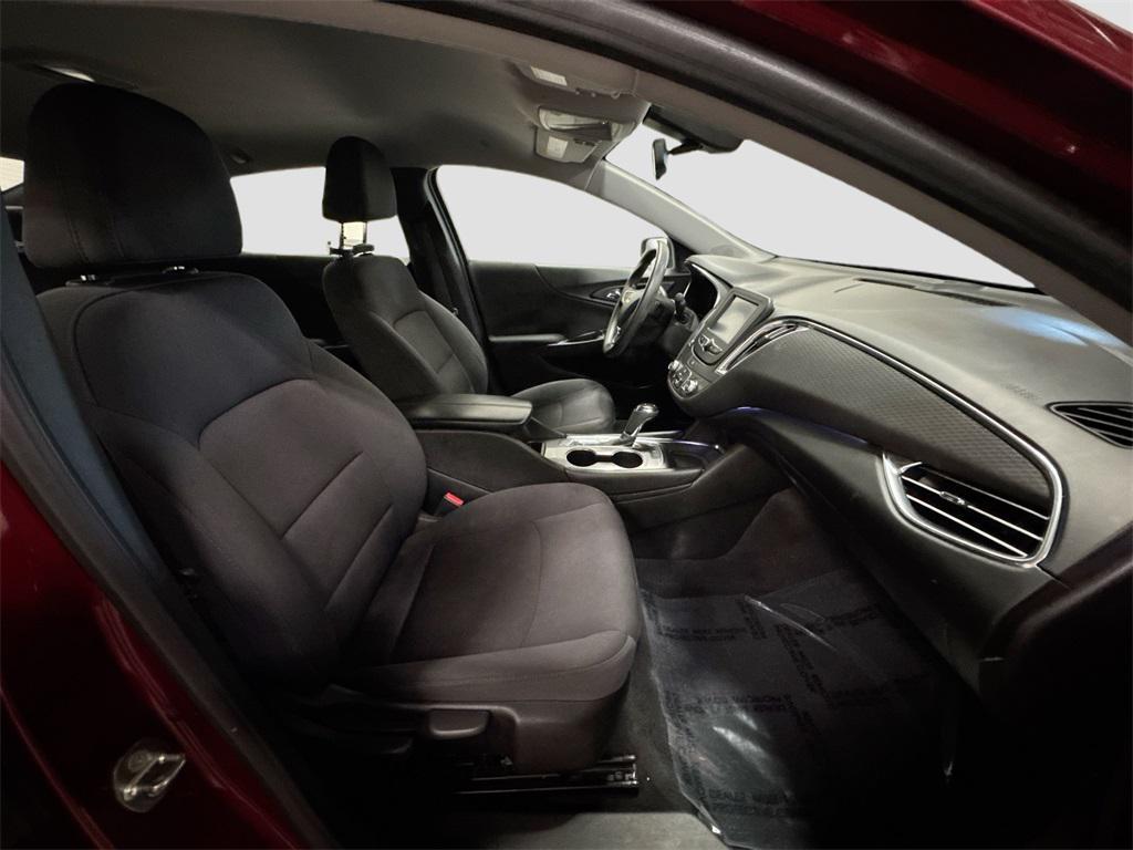 used 2018 Chevrolet Malibu car, priced at $10,492