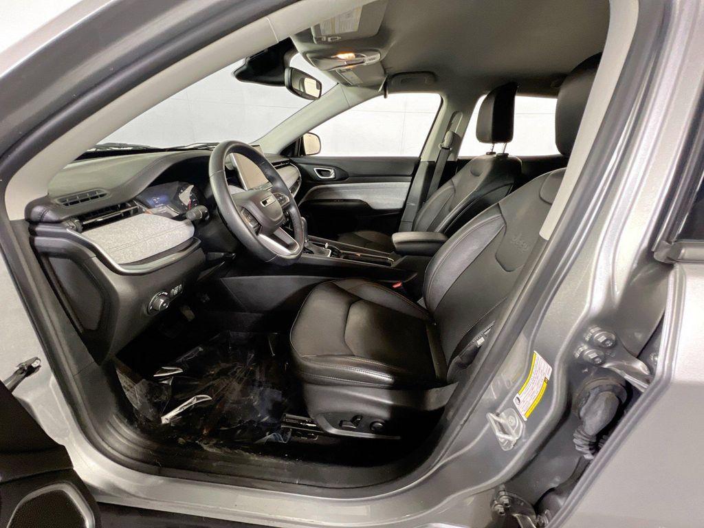 used 2022 Jeep Compass car, priced at $22,986