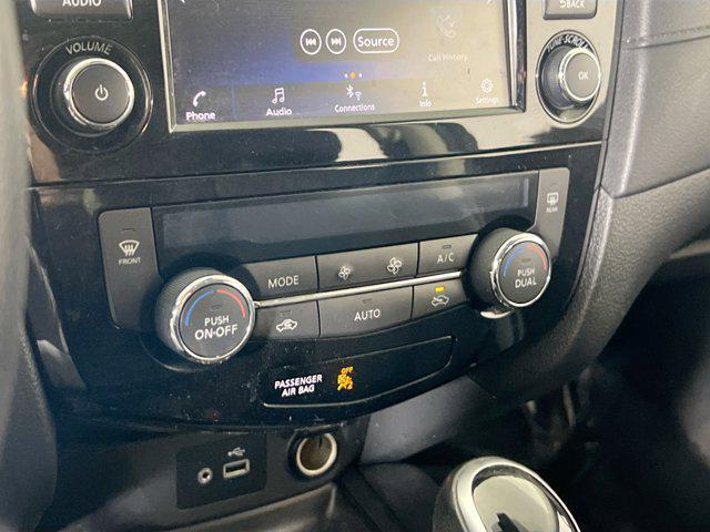 used 2019 Nissan Rogue car, priced at $17,495