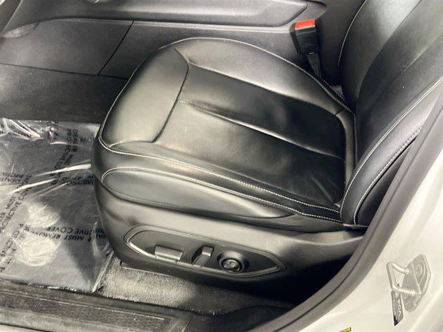 used 2022 Jeep Grand Cherokee car, priced at $28,037