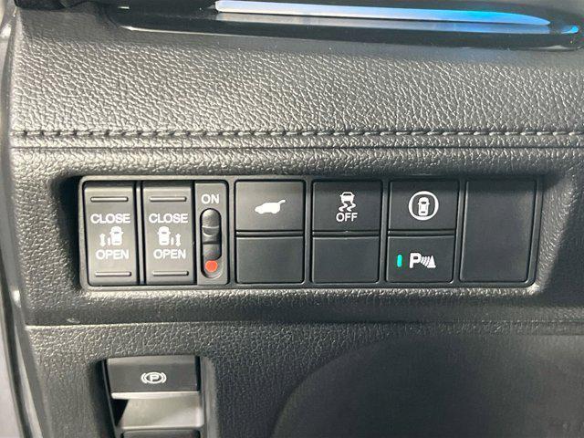 used 2023 Honda Odyssey car, priced at $39,614