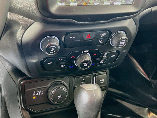 used 2022 Jeep Renegade car, priced at $22,420