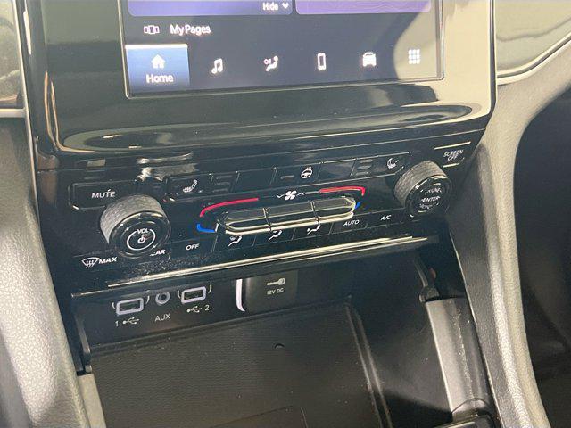 used 2023 Jeep Grand Cherokee car, priced at $29,401