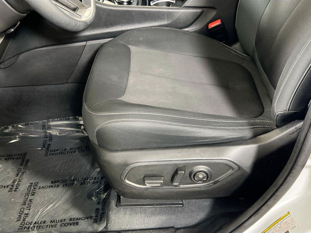 used 2023 Jeep Grand Cherokee L car, priced at $29,955