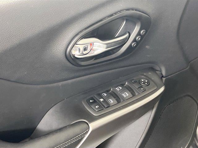 used 2022 Jeep Cherokee car, priced at $25,996