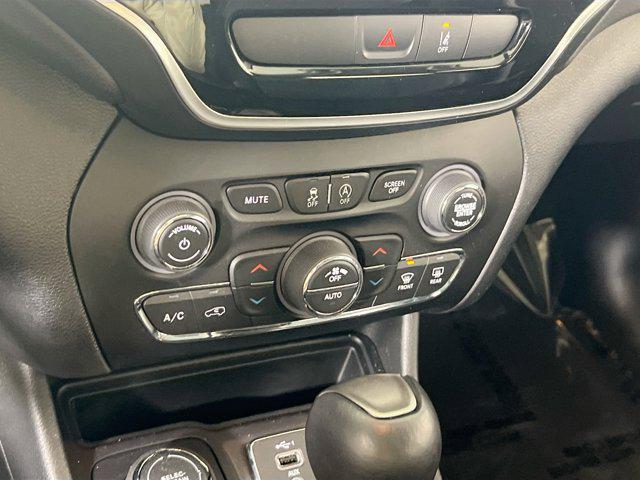 used 2022 Jeep Cherokee car, priced at $25,996