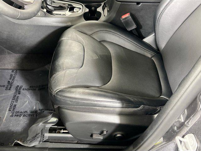 used 2022 Jeep Cherokee car, priced at $25,996