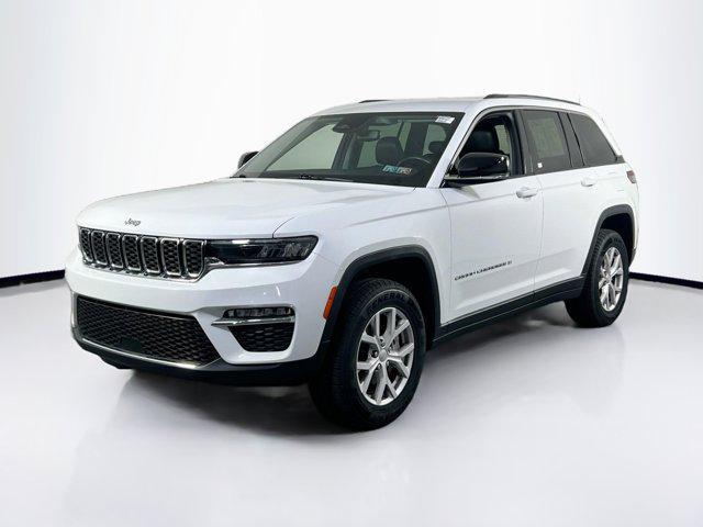 used 2022 Jeep Grand Cherokee car, priced at $28,590
