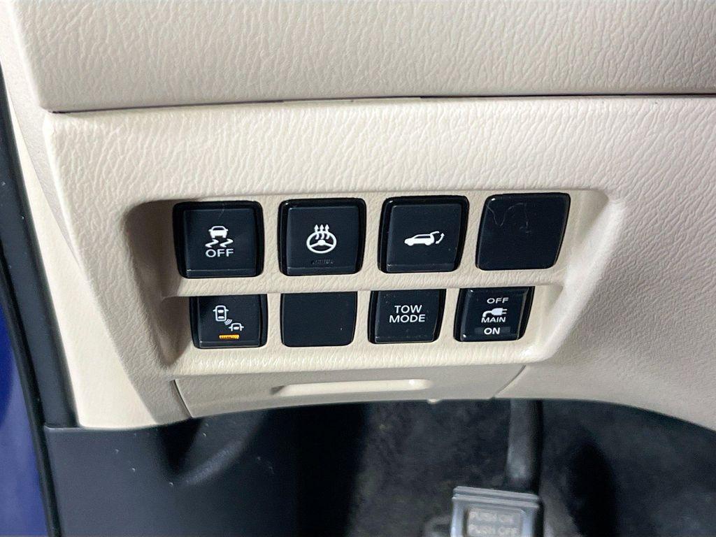 used 2019 Nissan Pathfinder car, priced at $18,324