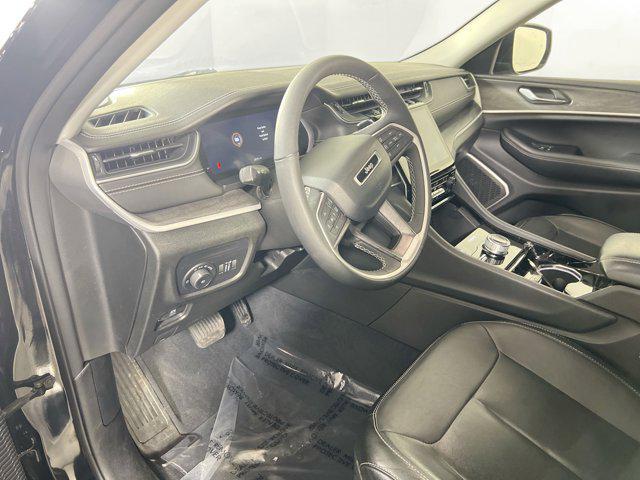 used 2023 Jeep Grand Cherokee car, priced at $34,995