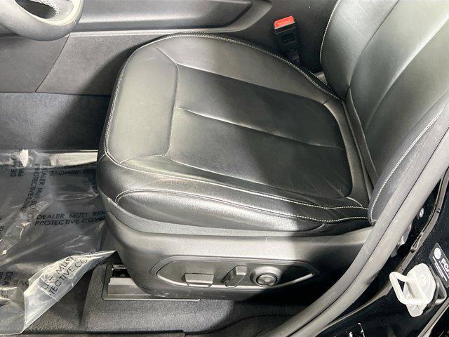 used 2023 Jeep Grand Cherokee car, priced at $34,995