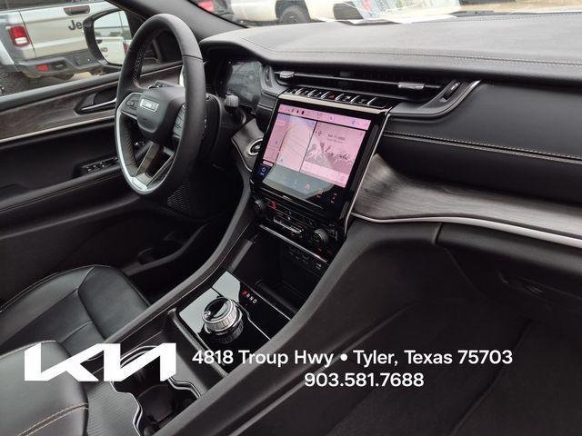 used 2025 Jeep Grand Cherokee L car, priced at $37,900