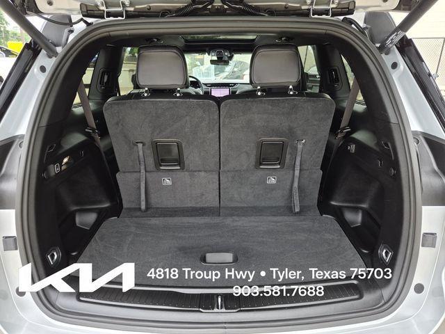 used 2025 Jeep Grand Cherokee L car, priced at $37,900