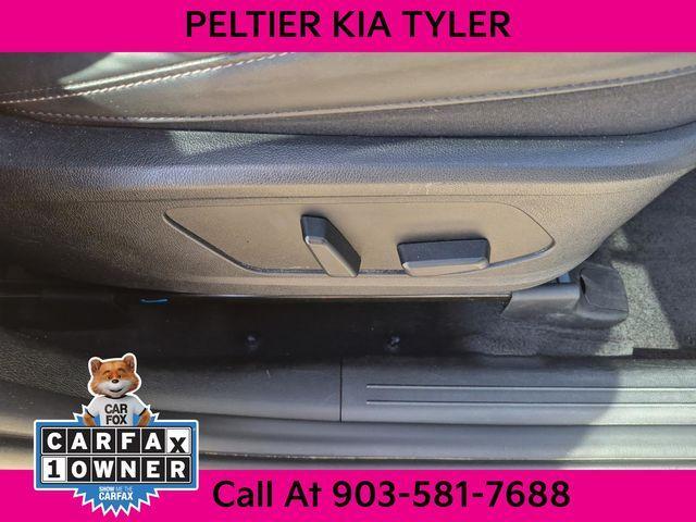 used 2023 Kia Sorento car, priced at $26,040