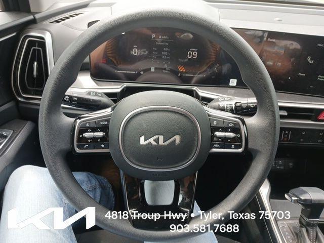 new 2025 Kia Sorento car, priced at $27,695