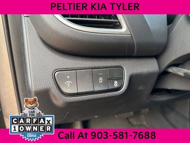 used 2025 Kia Seltos car, priced at $25,300