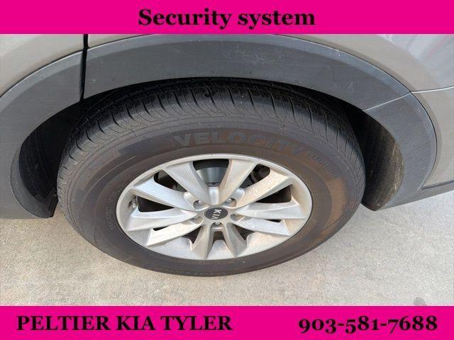 used 2019 Kia Sorento car, priced at $13,995