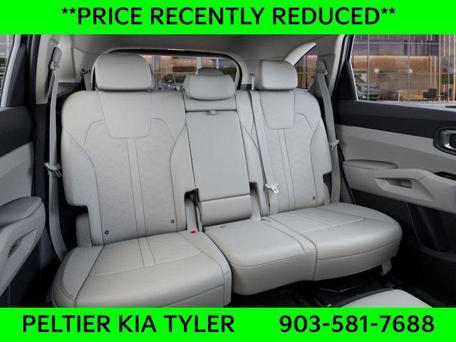 new 2026 Kia Sorento car, priced at $36,565