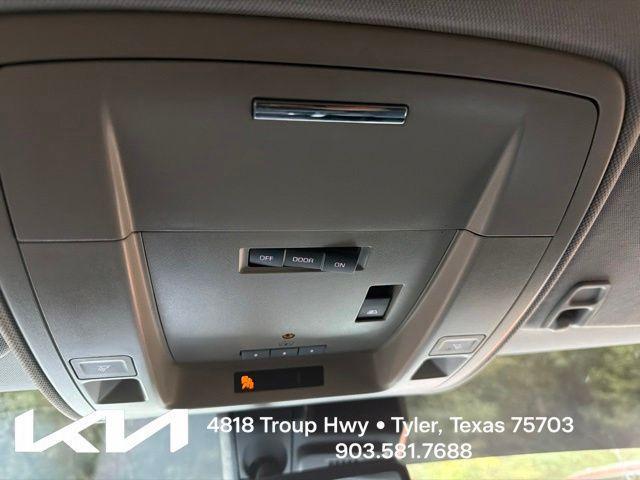 used 2014 Chevrolet Silverado 1500 car, priced at $19,995