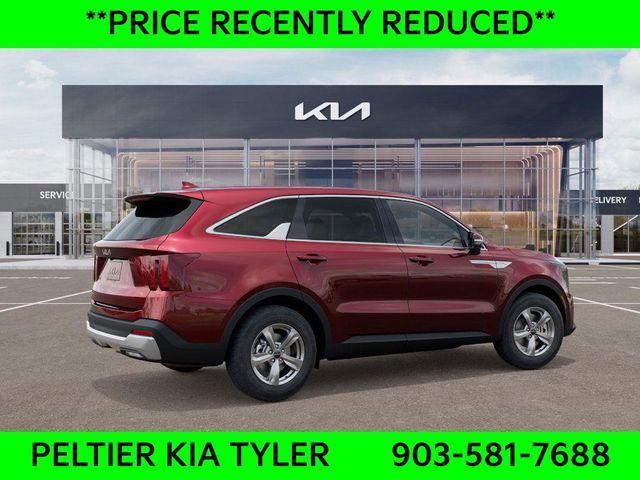 new 2025 Kia Sorento car, priced at $31,125