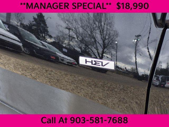 used 2023 Kia Sportage Hybrid car, priced at $18,990