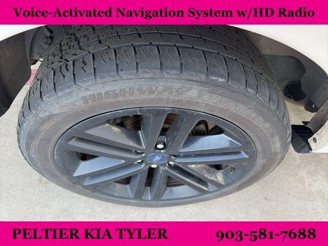 used 2015 Ford Expedition car, priced at $13,990