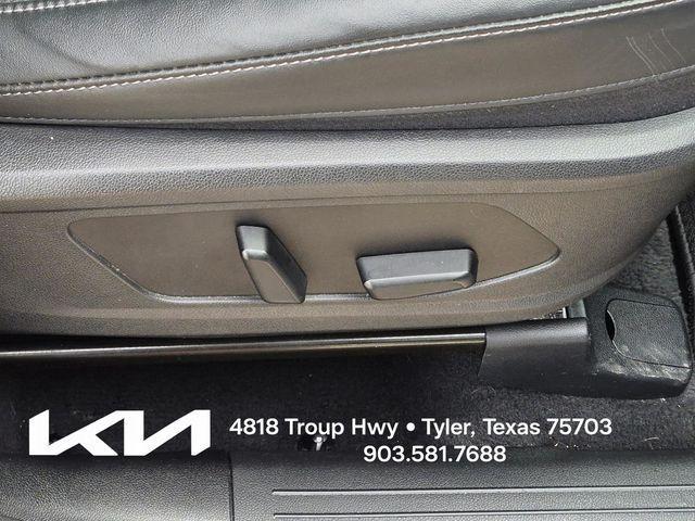 used 2023 Kia Sorento car, priced at $29,875