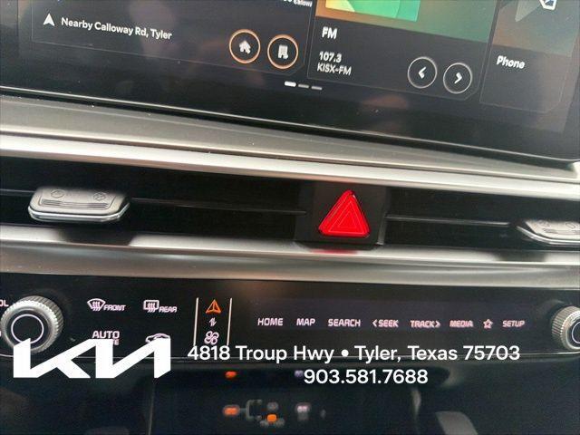used 2024 Kia Sorento car, priced at $29,900