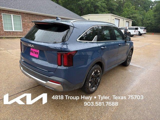 used 2024 Kia Sorento car, priced at $29,900