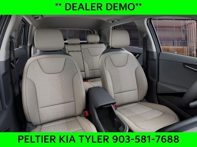 new 2025 Kia Niro car, priced at $27,995