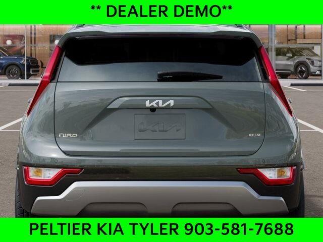 new 2025 Kia Niro car, priced at $27,995