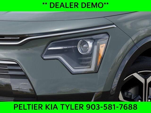 new 2025 Kia Niro car, priced at $27,995