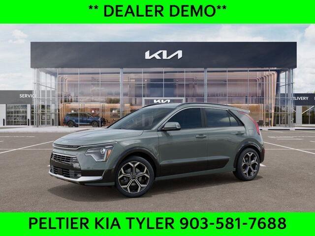 new 2025 Kia Niro car, priced at $27,995