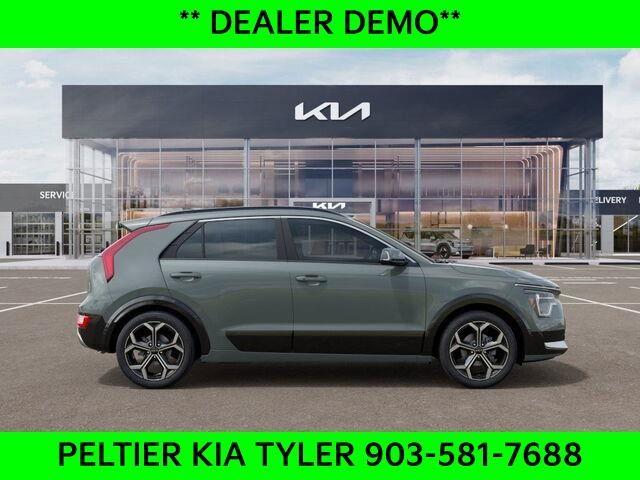 new 2025 Kia Niro car, priced at $27,995