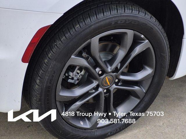 used 2023 Chrysler Pacifica car, priced at $28,900