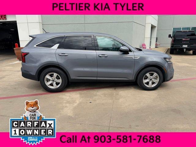 used 2023 Kia Sorento car, priced at $23,875