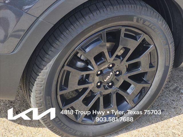 used 2022 Kia Telluride car, priced at $27,500