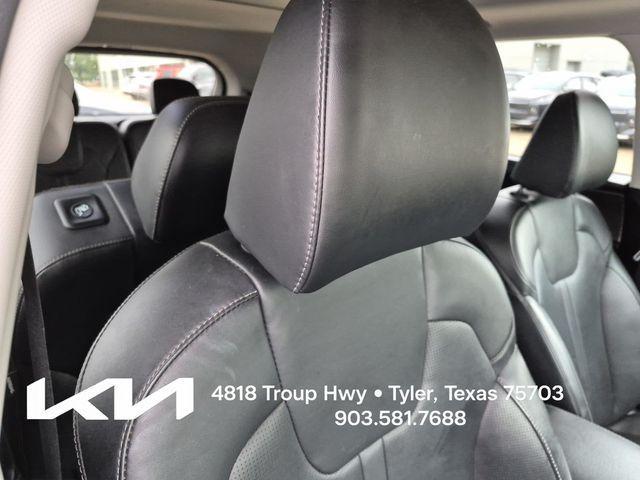 used 2024 Kia Sorento car, priced at $33,500