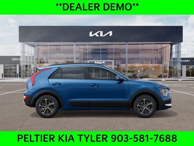 new 2025 Kia Niro car, priced at $27,495