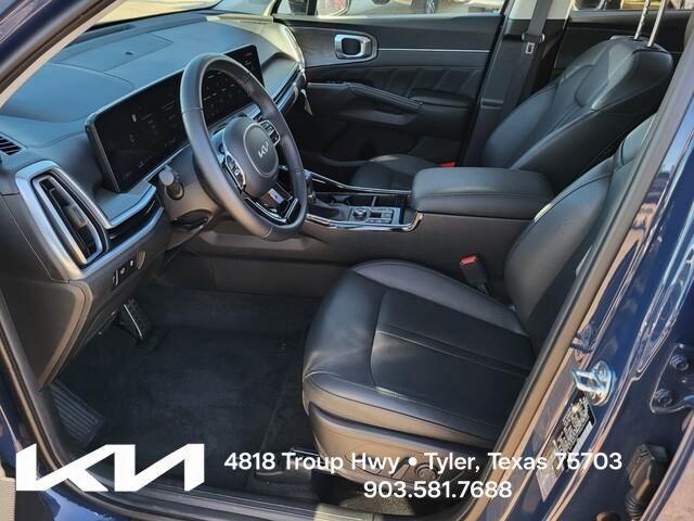 new 2024 Kia Sorento car, priced at $37,995