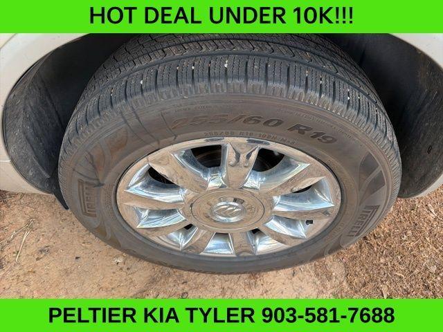 used 2011 Buick Enclave car, priced at $5,000