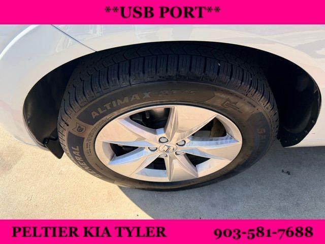 used 2022 Volvo XC60 car, priced at $20,900