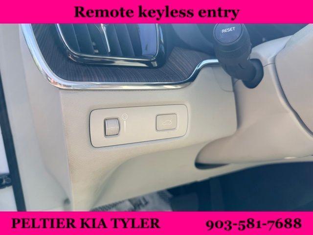 used 2022 Volvo XC60 car, priced at $20,900