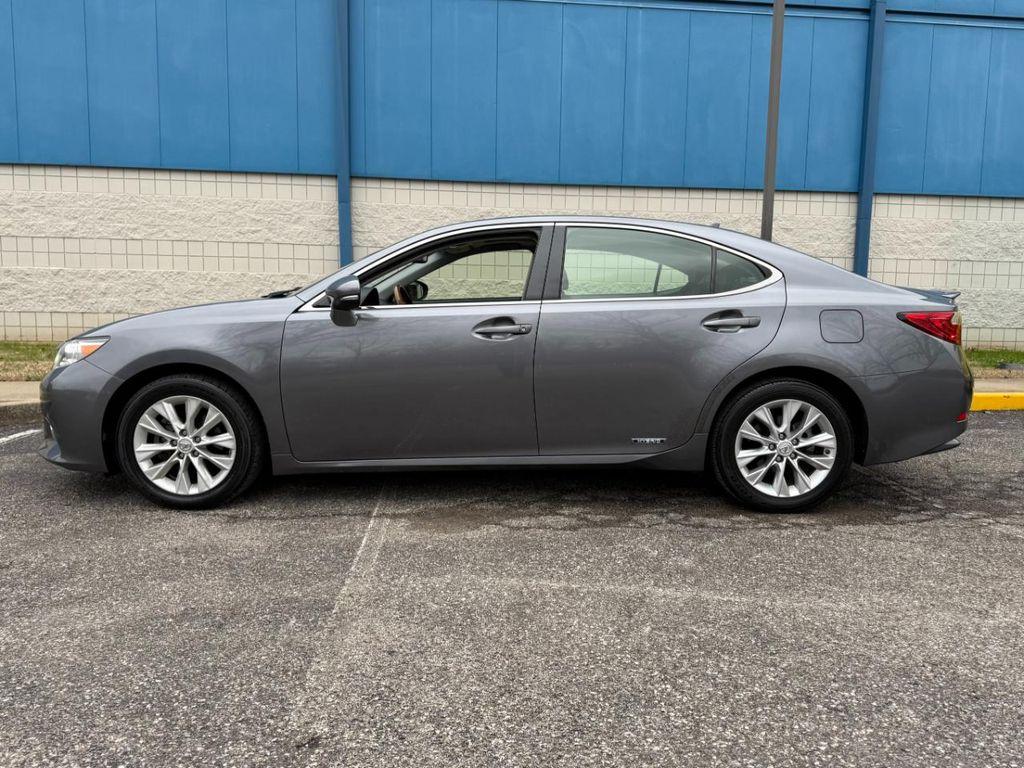 used 2013 Lexus ES 300h car, priced at $17,475