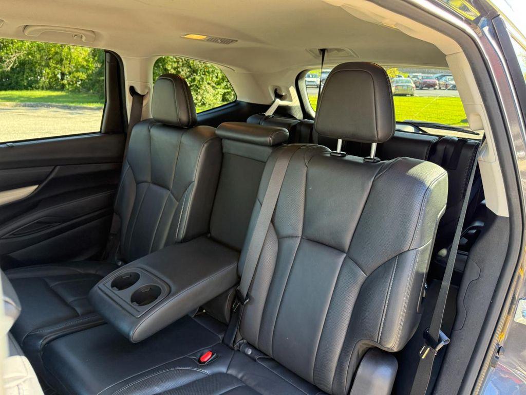 used 2022 Subaru Ascent car, priced at $24,975