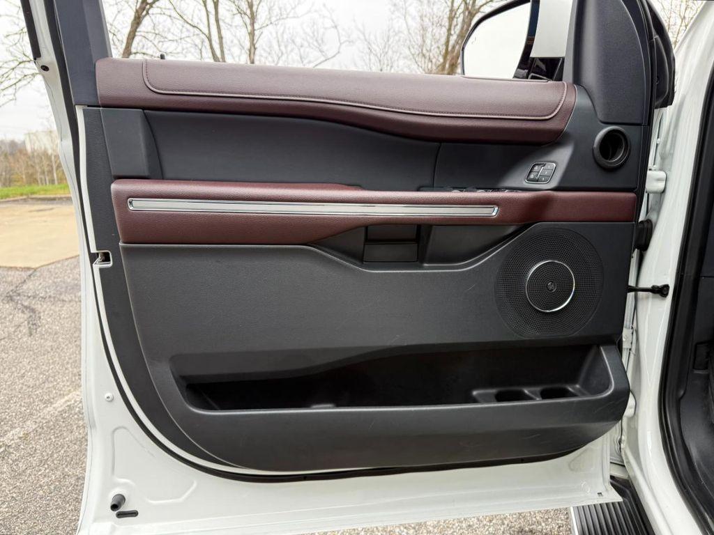 used 2023 Ford Expedition car, priced at $48,474