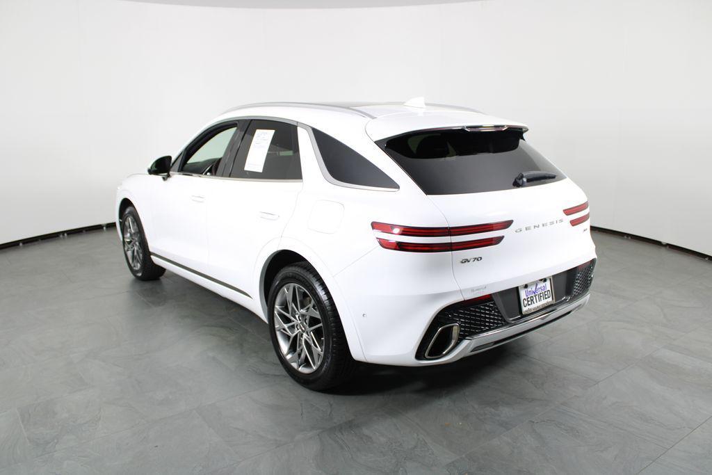 used 2022 Genesis GV70 car, priced at $30,109