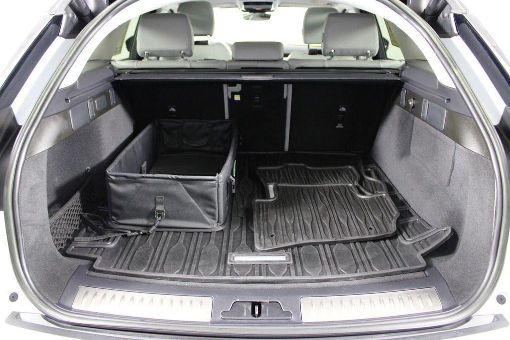 used 2024 Land Rover Range Rover Velar car, priced at $37,346